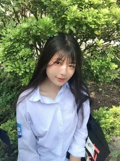 anh gai 2k10 xinh ve dep trong sang cua the he tre tieu bieu thoi dai moi 697d6136e541a