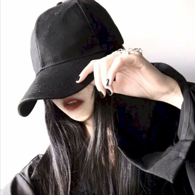 anh gai xinh ngau che mat ve dep bi an day cuon hut va phong cach rieng biet 697d21b2b20cf