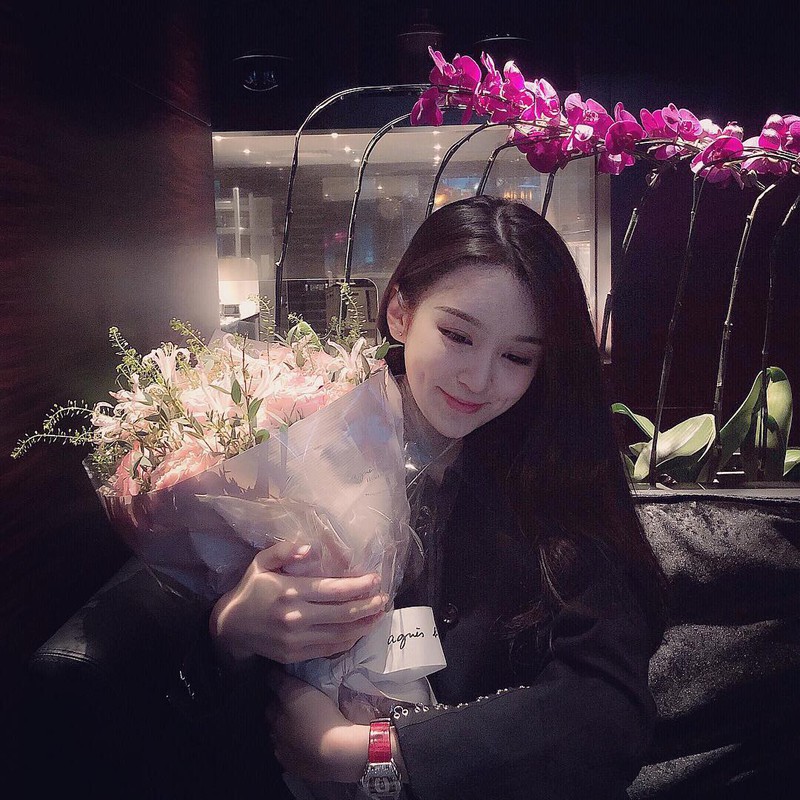 anh the gai xinh bi quyet tao hinh hoan hao de ghi diem an tuong 697d55425d2dc