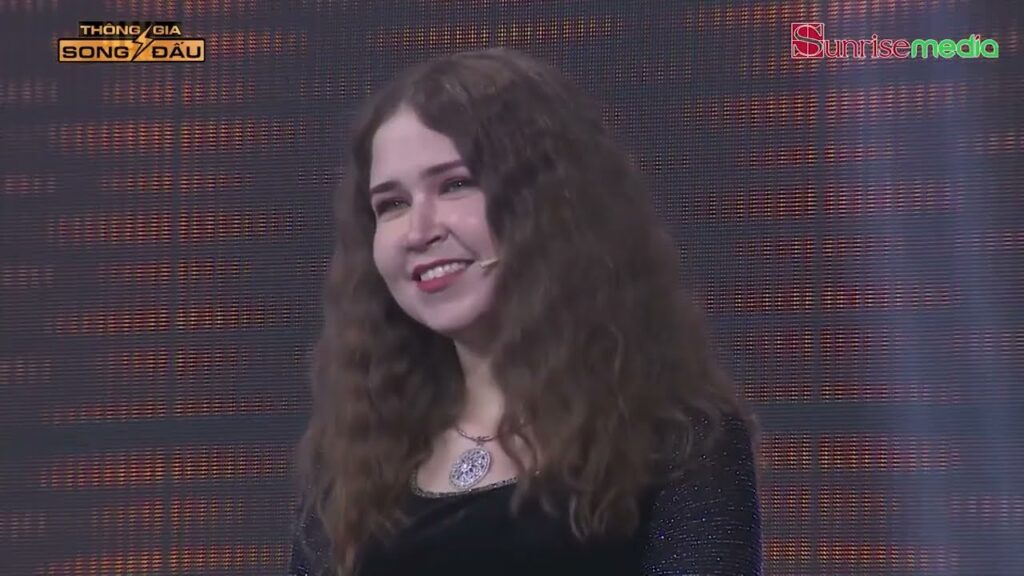 du gai tay xinh xu huong nong bong va nhung goc nhin da chieu ve he luy truc tuyen 697d2f83e992b