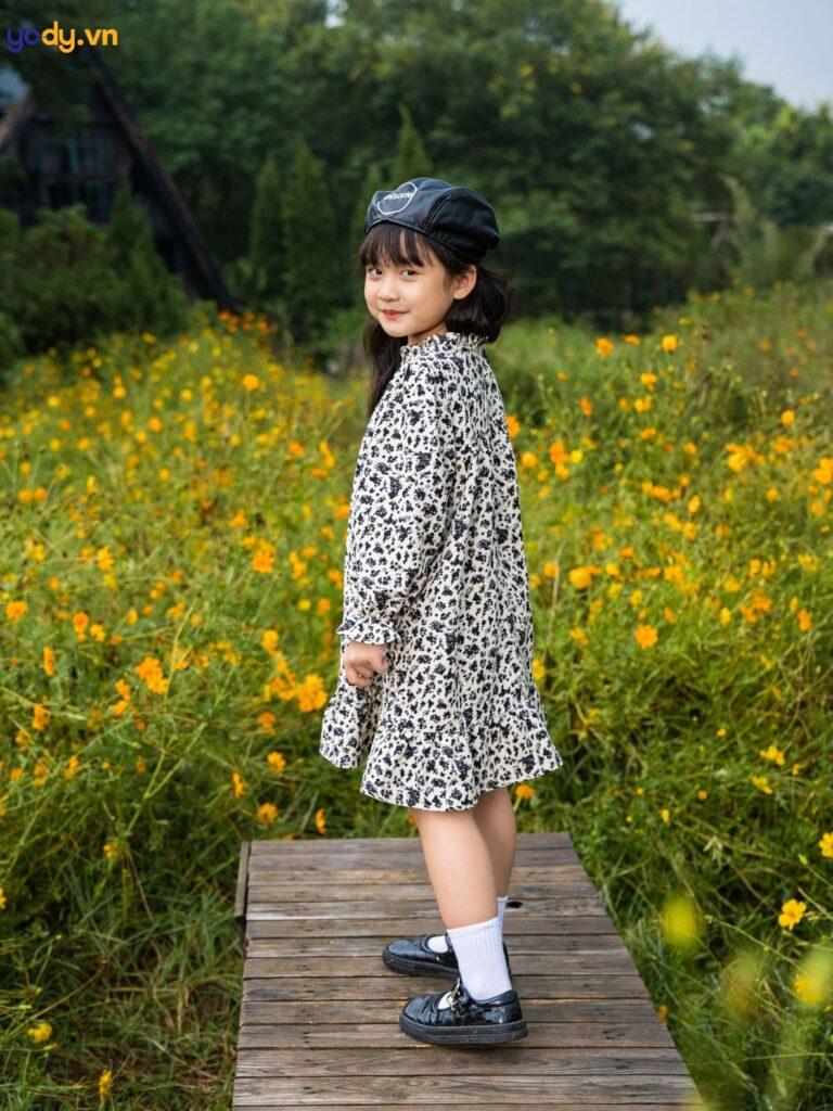 gai xinh 12 tuoi hien tuong mang va nhung goc nhin can thiet 697d60424077d