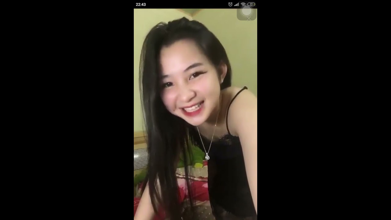 Gái xinh chat sec - Hiện tượng trẻ Việt và những góc nhìn đa chiều