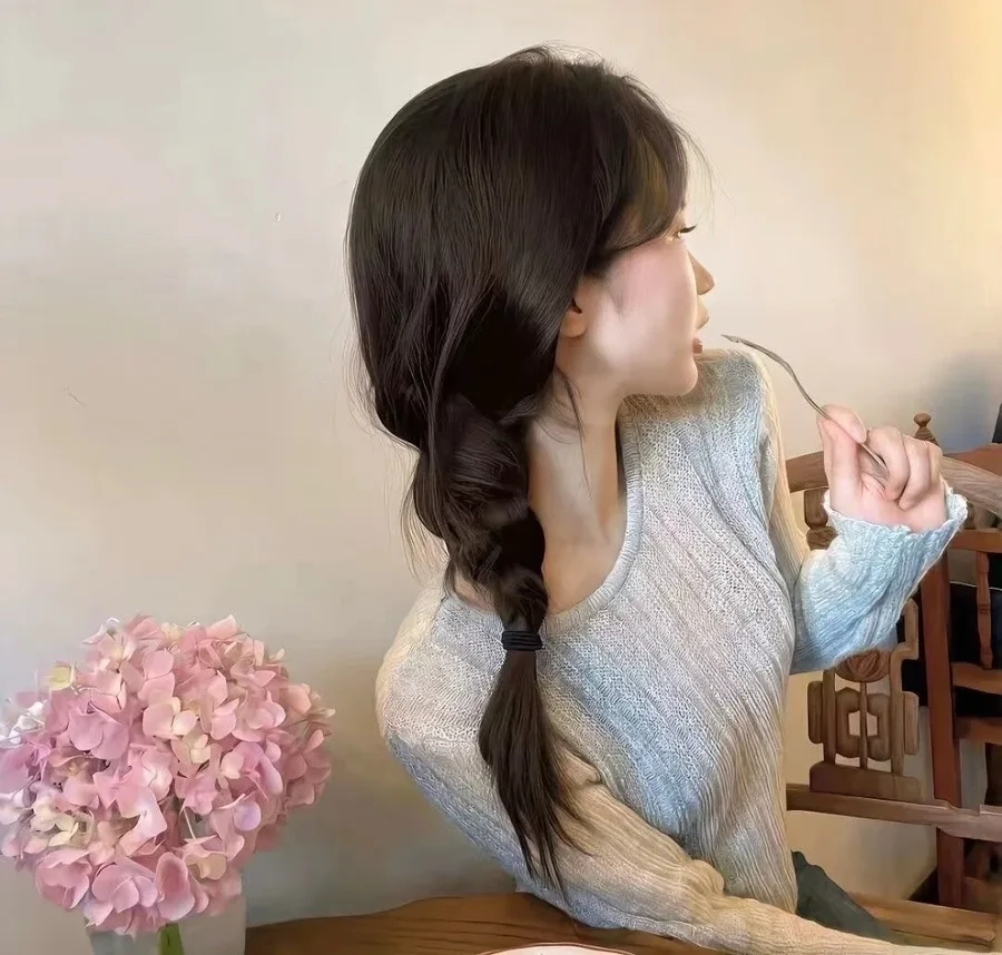 gai xinh che mat toc ngan bi quyet giu ve dep bi an va cuon hut trong thoi dai so 697d73422fb03