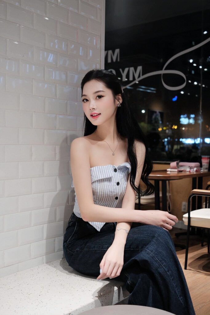 gai xinh coi tran nhung tac dong xa hoi phap ly va tam ly dang gay chan dong mang xa hoi 697d0dc672845