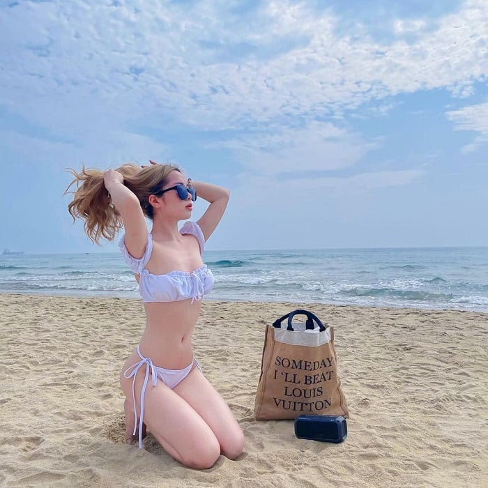 gai xinh da nang ve dep tuoi tre dam chat thanh pho bien noi bat nhat hien nay 697d449a6899b