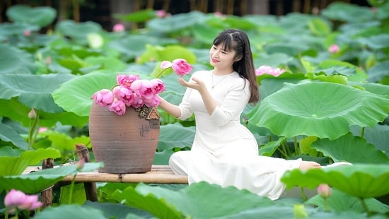 gai xinh dep khoa than nhung goc nhin da chieu ve hien tuong xa hoi va truyen thong 697d54142e0da