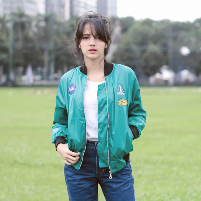 gai xinh indonesia ve dep quen thuoc ma cuc ky quyen ru trong lang giai tri va thoi trang 697d49c2945fa