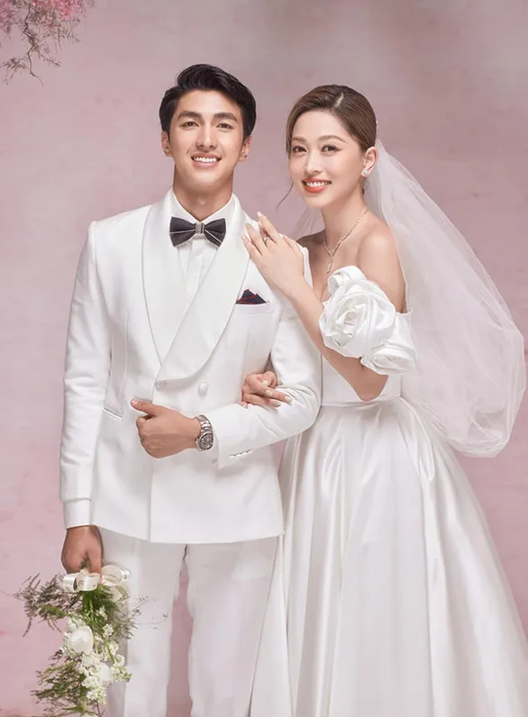 gai xinh khoe buom su hap dan va nhung he luy kho luong trong the gioi so 697d616fd165b