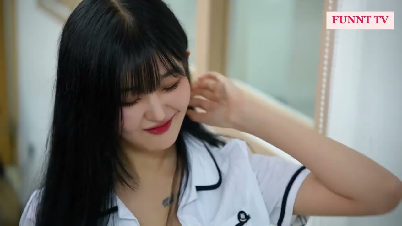 Gái xinh không che Việt Nam - Hiện tượng gây tranh cãi và trách nhiệm xã hội