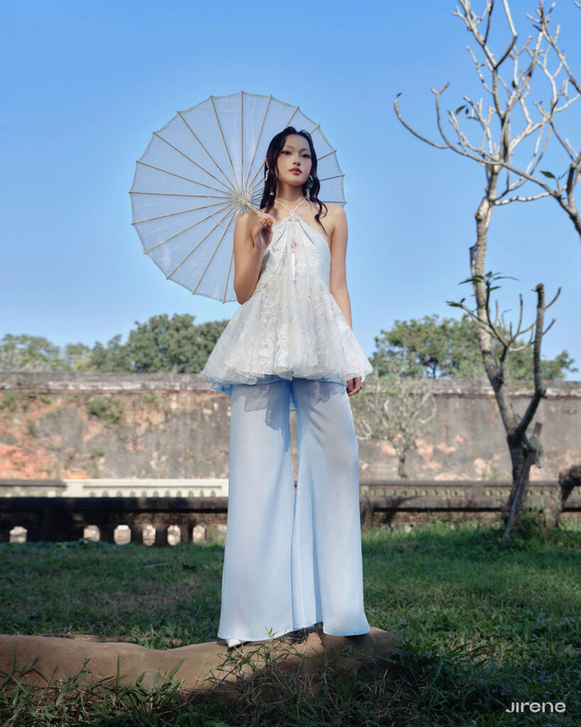 gai xinh mac ao yem ve dep van hoa viet tu truyen thong toi hien dai 697d63527f70d