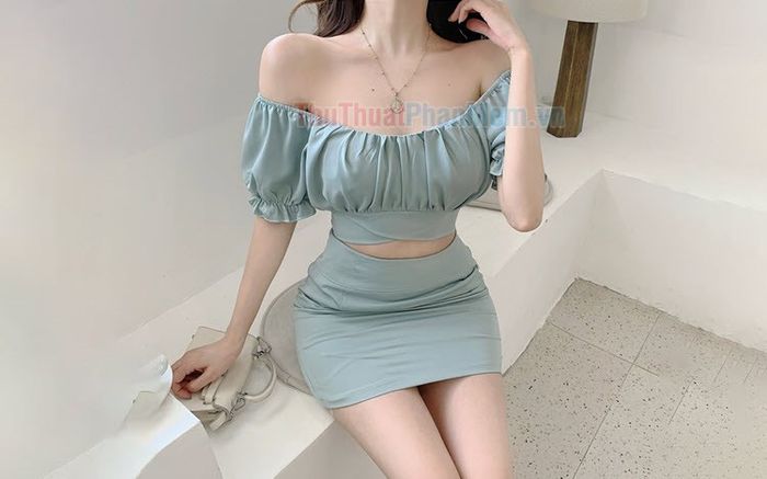 gai xinh mac vay ngan den phong cach quyen ru va day ca tinh thu hut moi anh nhin 697d0c969ef91