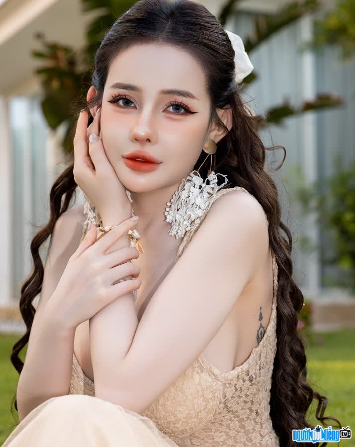 gai xinh nhay lo hang hien tuong gay soc va tac dong cua trao luu phan cam tren mang xa hoi 697d65aab58d7