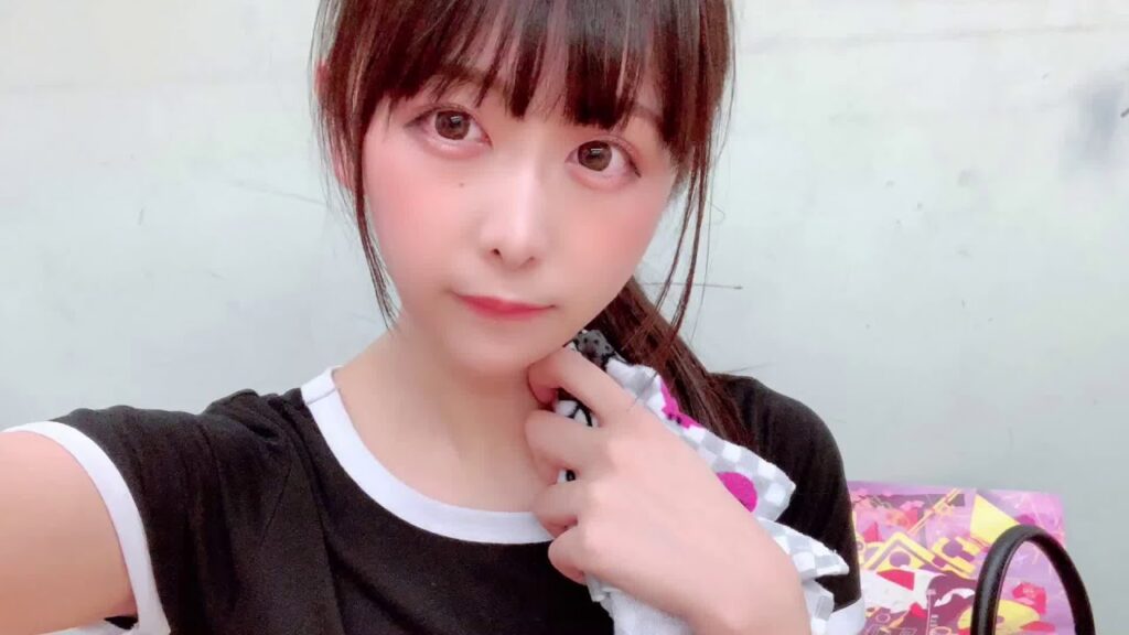 gai xinh porn nhung anh huong va goc nhin toan dien ve noi dung gay tranh cai nay 697d5eda523af