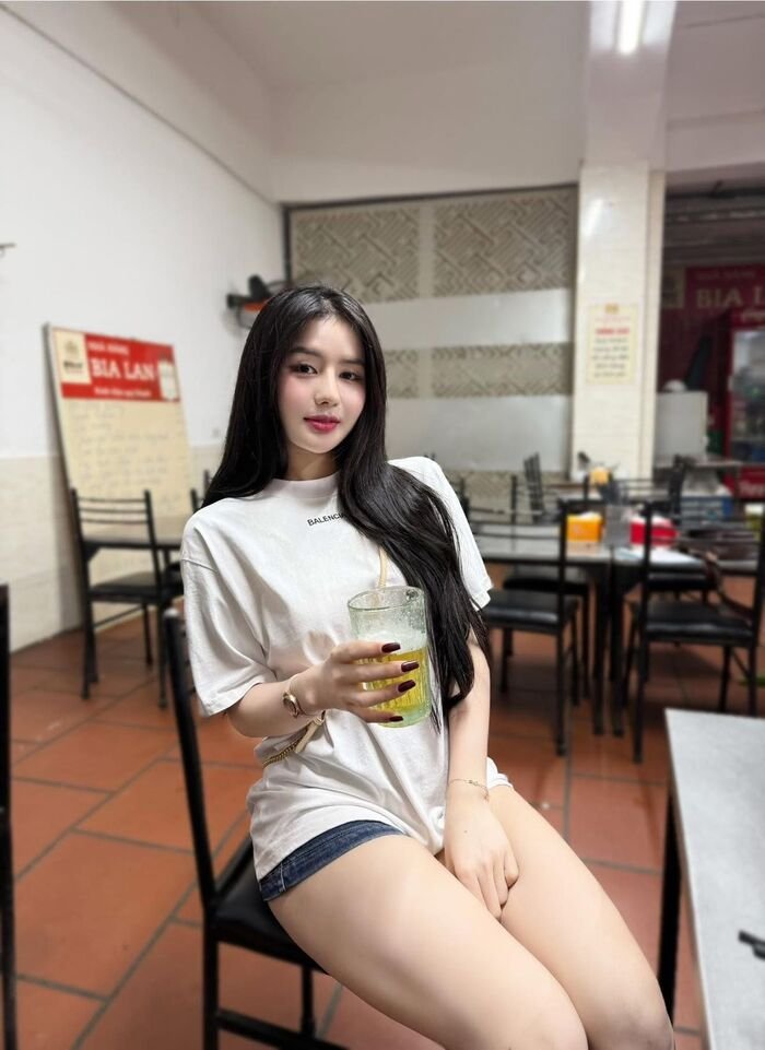 gai xinh quan ngan xu huong thoi trang duong pho soi dong cua gioi tre viet nam 697d4606e49b6