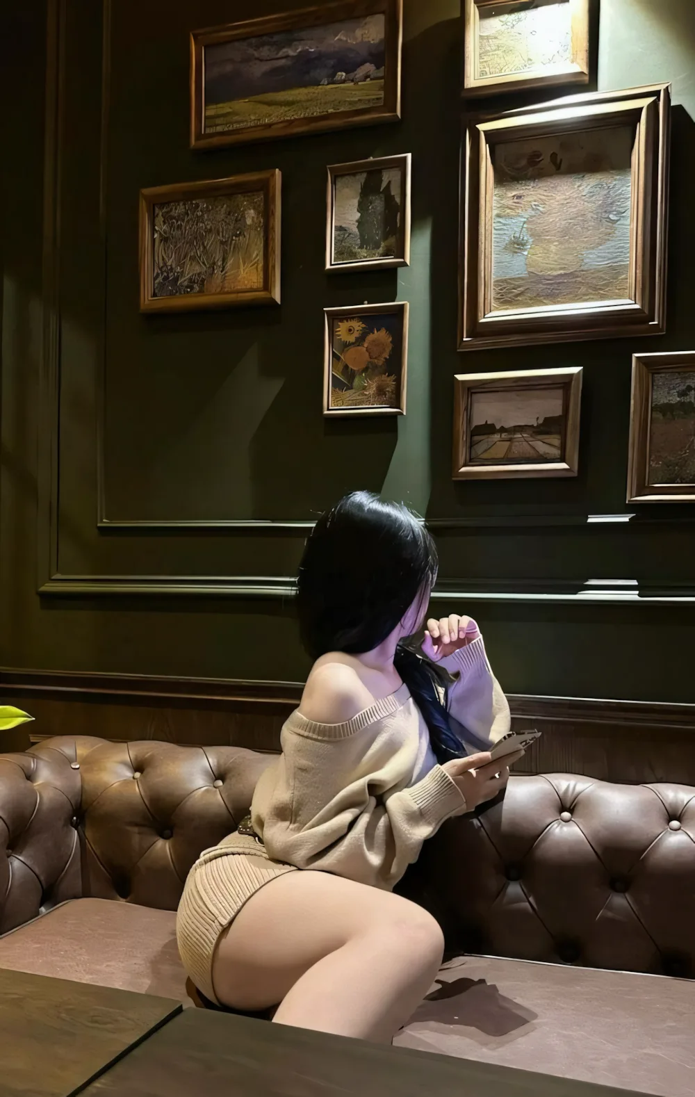 Gái xinh sexy che mặt - Vẻ đẹp bí ẩn khiến giới mộ điệu không thể rời mắt