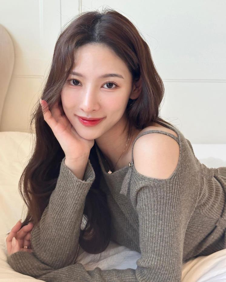 gai xinh show han xu huong giai tri hut hon gioi tre va nhung tranh cai nong bong 697d90c645ce3