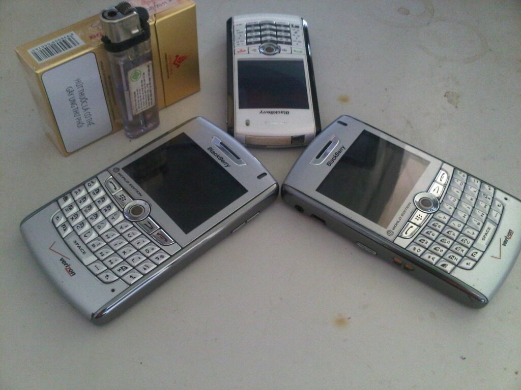 gai xinh show hang hien tuong truyen thong moi tren mang xa hoi thuc trang he luy va giai phap 697d0d4bb908d