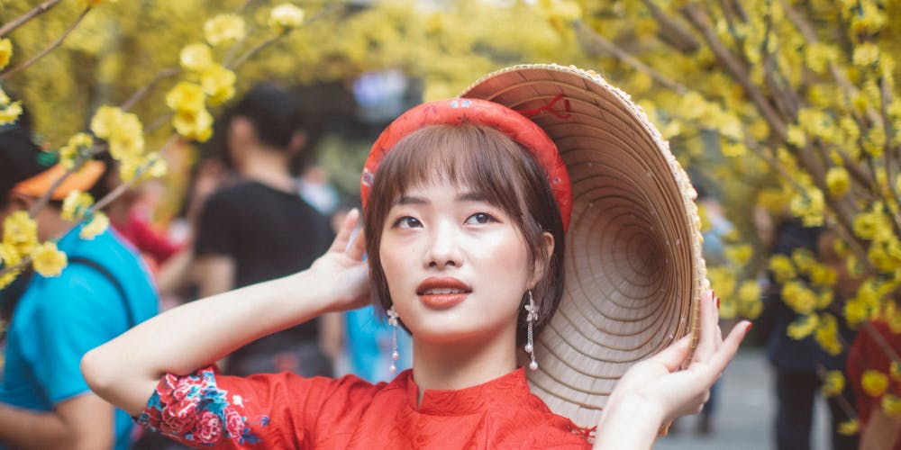 gai xinh thuvdaam nhung goc nhin da chieu ve noi dung gay tranh cai tren mang xa hoi 697d8061ad42d