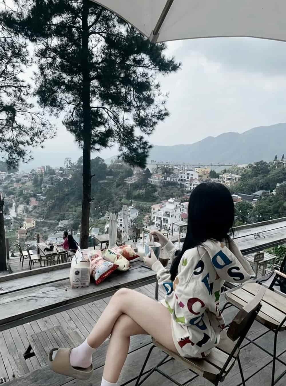 Gái xinh vếu đẹp - Phẩm chất hay biểu tượng của chuẩn mực xã hội?