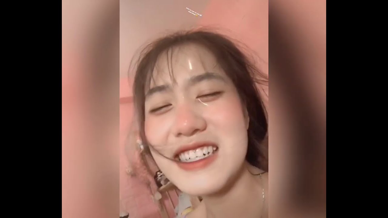 Gái xinh VN nứng - Thực trạng, hệ lụy và giải pháp cho nội dung nhạy cảm trên mạng xã hội Việt Nam