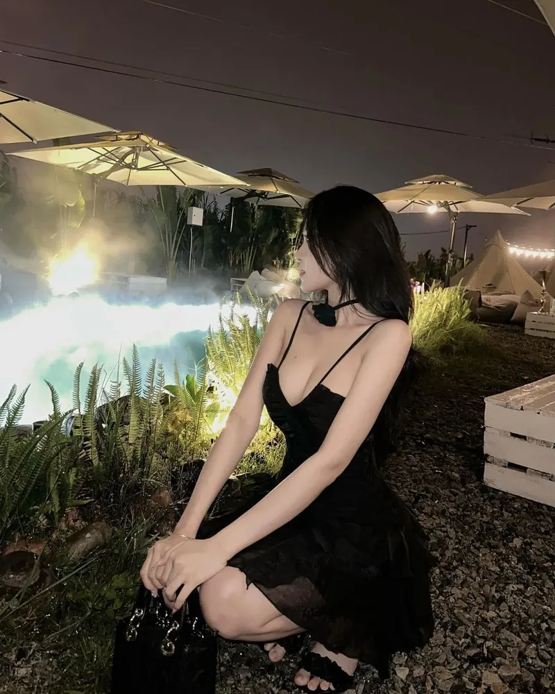 kham pha doc dao tai hinh nen gai xinh tuyet dep cho dien thoai may tinh 697d7739f3244