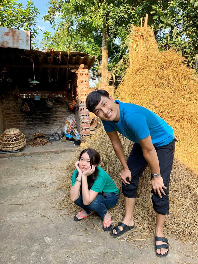 kham pha nhung dieu thu vi choi em gai xinh dep trong the gioi giup phat trien toan dien tre em 697d9c42acc7a