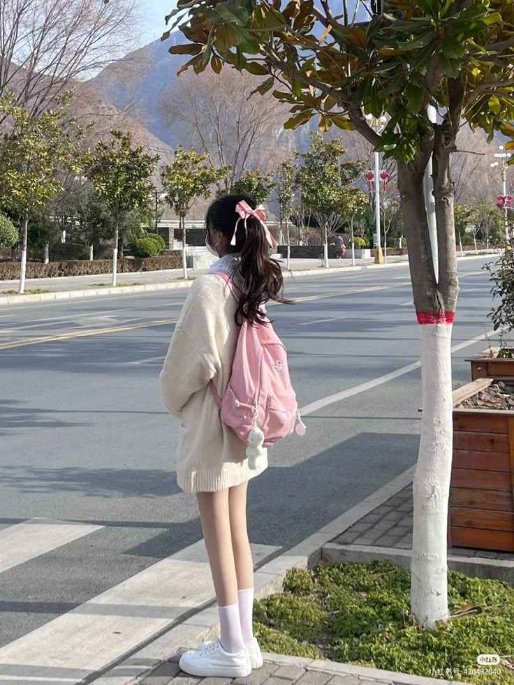 kham pha ve dep tinh te voi anh gai xinh doi mu xu huong moi trong thoi trang hien dai 697d70368a933