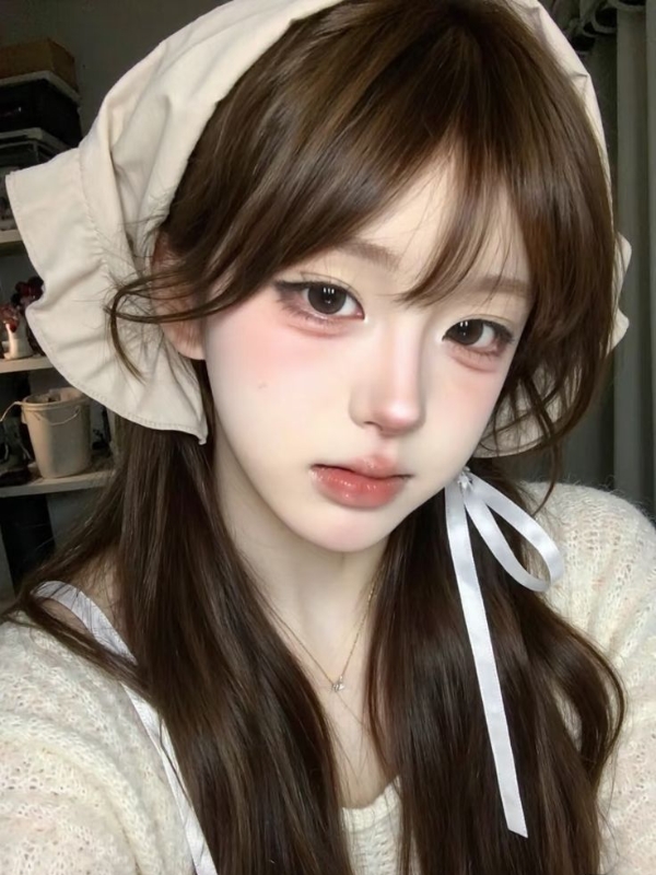 ngam mong gai xinh kham pha ve dep quyen ru trong tung duong cong 697d8a72b8b31