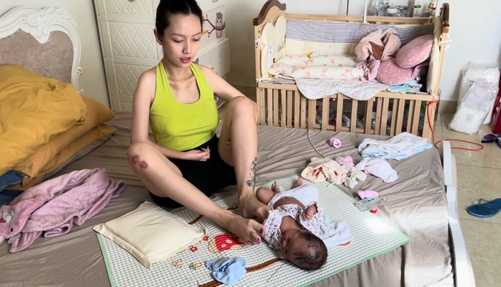 nhin len gai xinh tam hanh vi thieu van minh va nhung he luy khon luong 697d6350a47f0