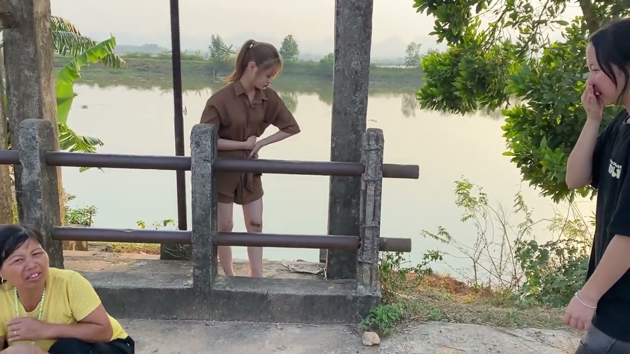 Quay lén gái xinh đi ỉa - Những góc khuất và hệ lụy pháp lý đáng suy ngẫm