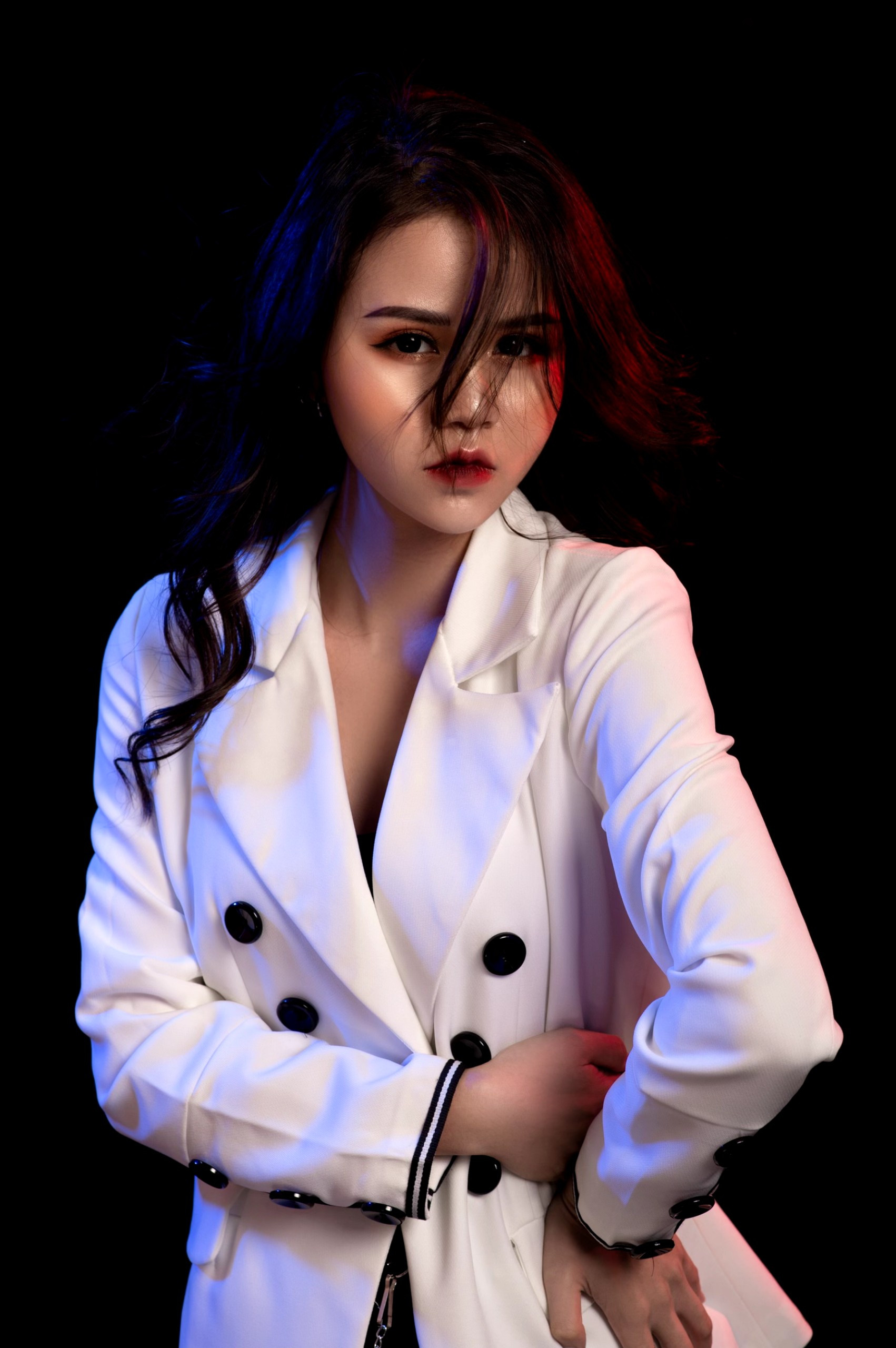 Thực Trạng Nặng Nề của Nội Dung 18+ Gái Xinh - Những Hệ Lụy và Giải Pháp Bền Vững