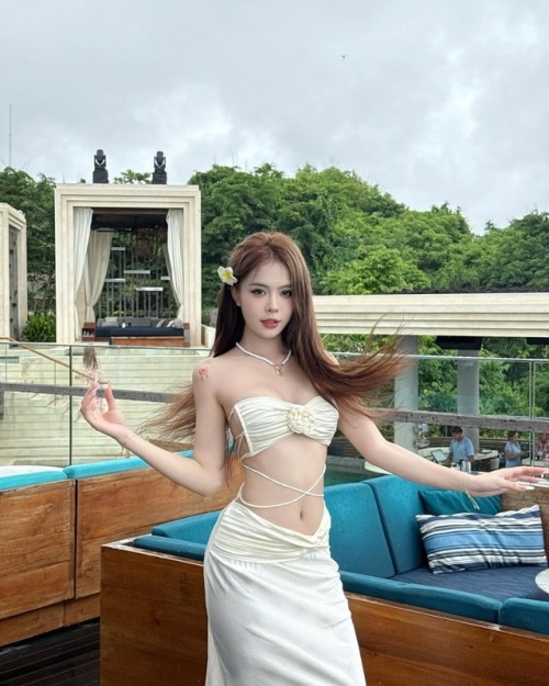 tiktok gai xinh sexy xu huong moi gay bao voi suc hut khong the choi tu 697da220b8d0c