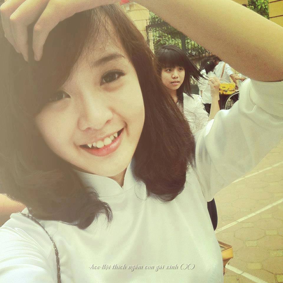 ve dep rang ngoi gai xinh rang khenh va diem xuyet tao nen suc hut kho cuong 697d73f4a2470