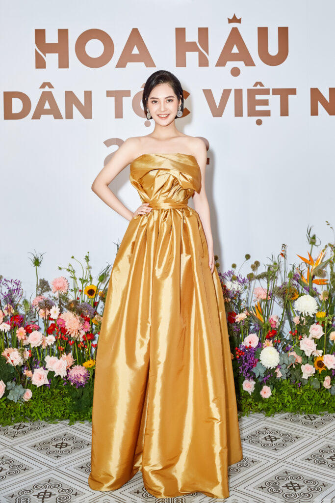 x gai xinh ve dep phu nu viet nam trong goc nhin van hoa va xa hoi 697d58c5336bf